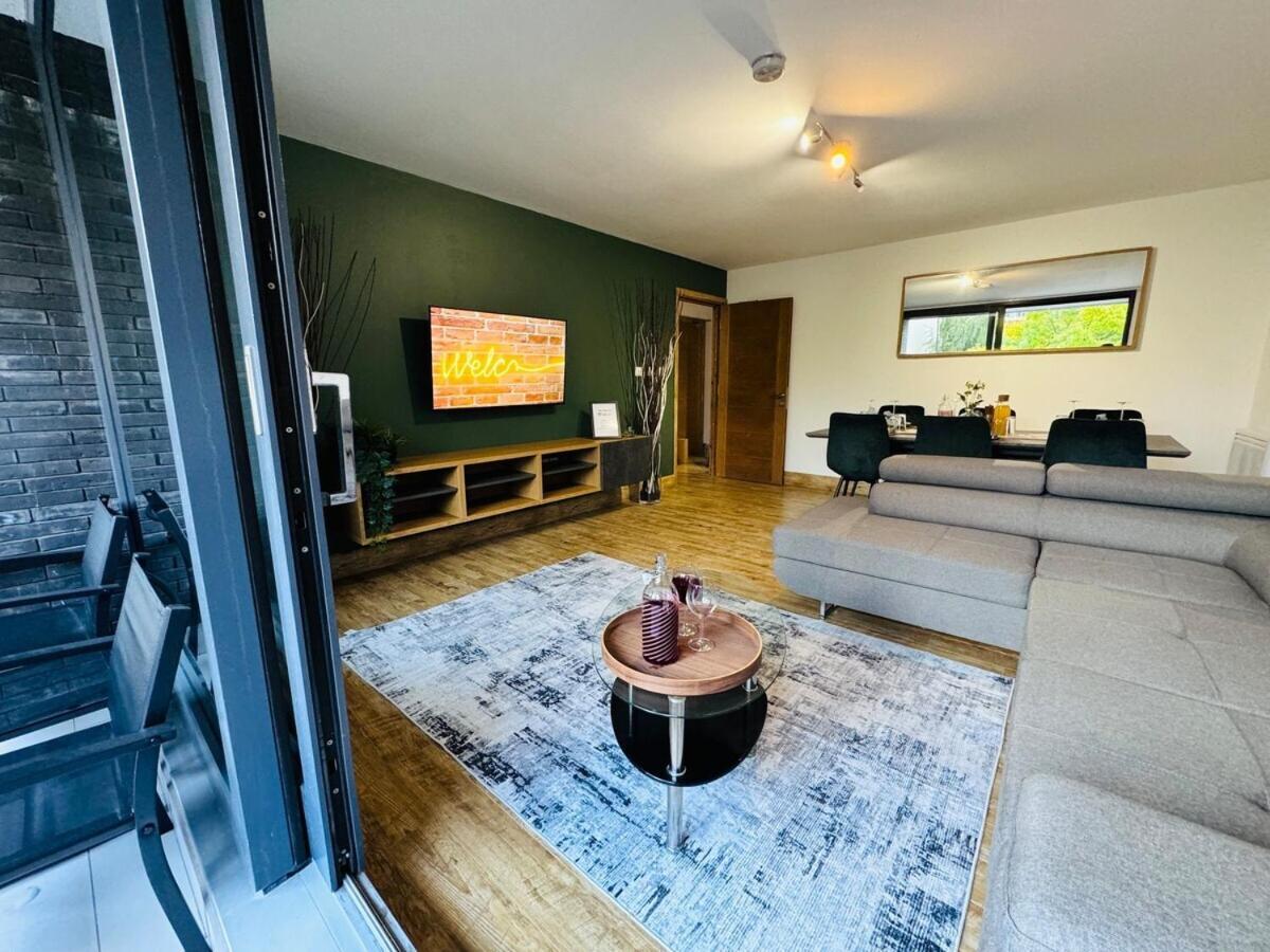 The Edge Ft4 Apartment London Bagian luar foto
