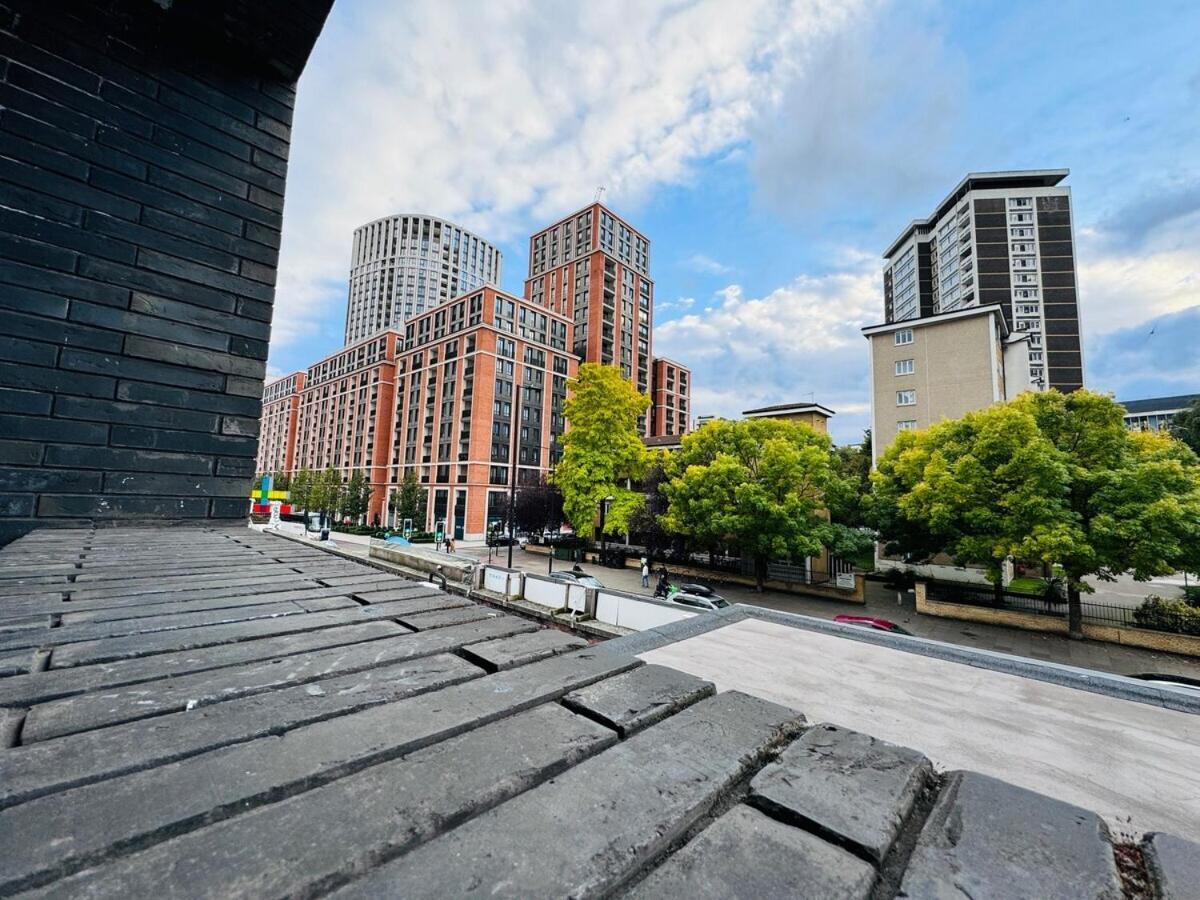 The Edge Ft4 Apartment London Bagian luar foto